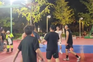 有多少吧友看过？10岁科比在意大利打球的珍贵影像！